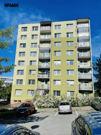 Pronájem bytu 2+1, Třebíč - Nové Dvory, Modřínová, 52 m2