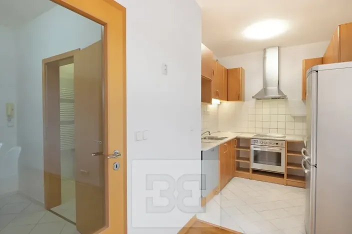 Pronájem bytu 4+kk, Praha - Vokovice, Irská, 153 m2