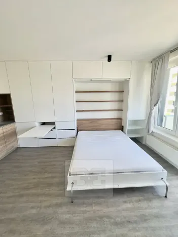 Pronájem bytu 1+kk, Praha - Hlubočepy, Vítové, 30 m2