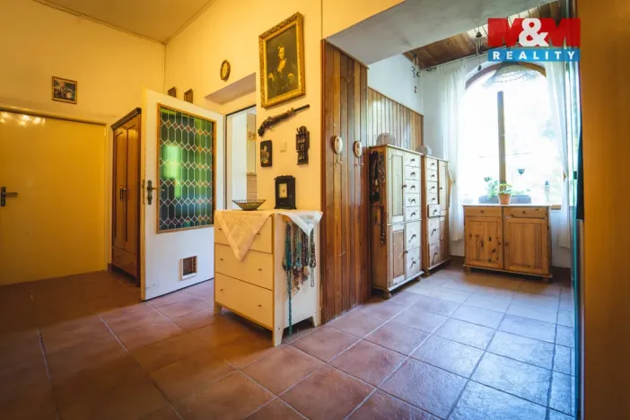 Prodej rodinného domu, Chrášťany - Černíkovice, 236 m2