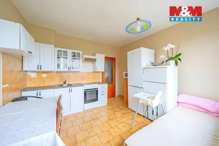 Pronájem bytu 1+1, Praha - Hostivař, plukovníka Mráze, 43 m2