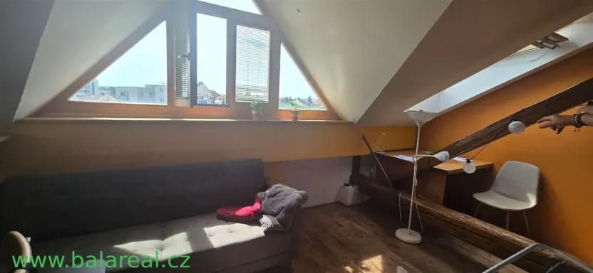 Pronájem bytu 1+kk, Brno, Kohoutova, 50 m2