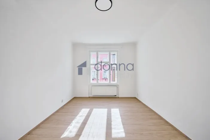 Pronájem bytu 2+kk, Praha, Braunerova, 51 m2