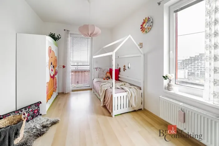 Prodej bytu 3+kk, Praha - Hloubětín, Nademlejnská, 86 m2