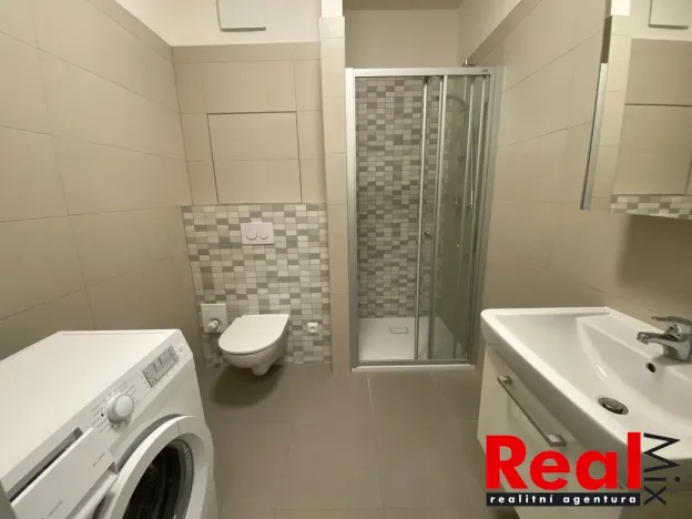 Pronájem bytu 1+kk, Brno - Černá Pole, třída Generála Píky, 33 m2