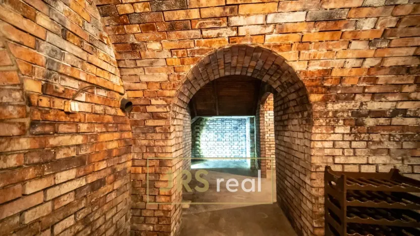 Prodej ubytování, Velké Bílovice, 285 m2