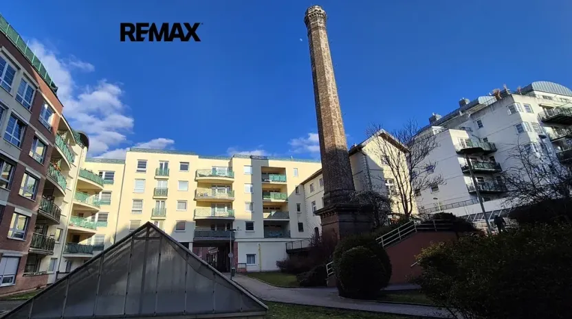 Pronájem bytu 2+kk, Praha - Žižkov, V kapslovně, 58 m2