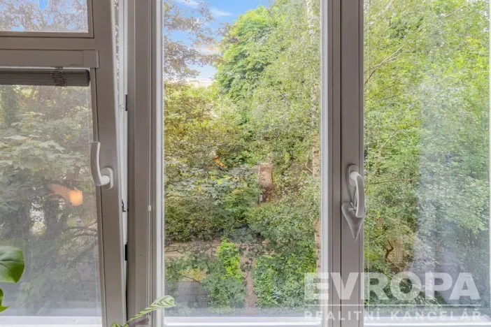 Prodej bytu 2+kk, Praha - Vinohrady, Hollarovo náměstí, 43 m2