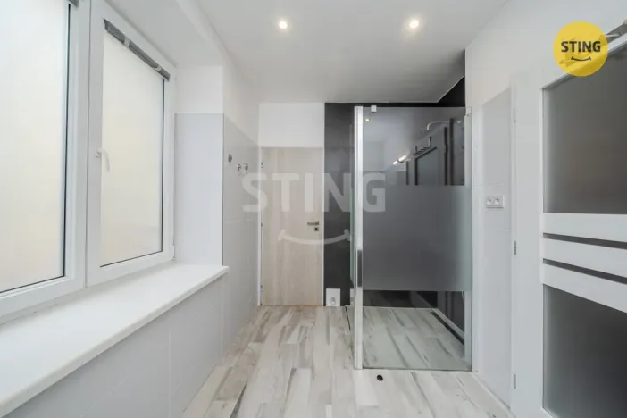 Prodej bytu 2+kk, Ostrava, Poděbradova, 62 m2