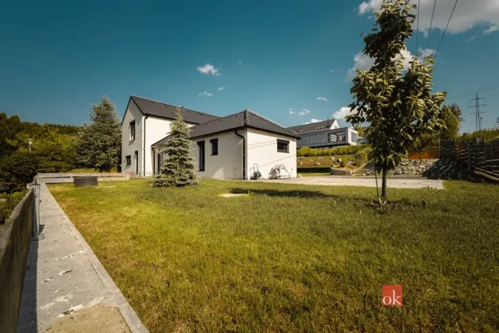 Prodej rodinného domu, Plzeň - Malesice, U Lesa, 240 m2