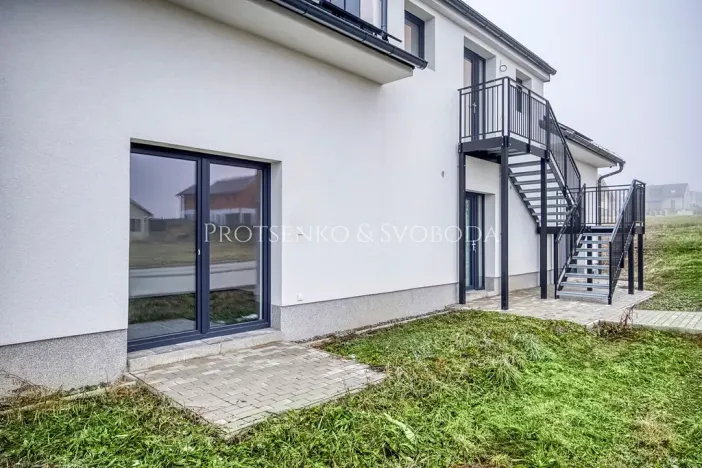 Prodej rodinného domu, Frymburk, 218 m2