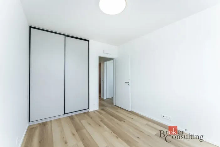 Pronájem bytu 3+kk, Praha - Hloubětín, Waltariho, 79 m2