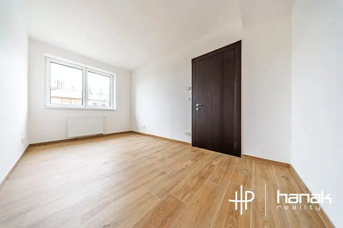 Pronájem bytu 2+kk, Olomouc, Třída Jiřího Pelikána, 46 m2