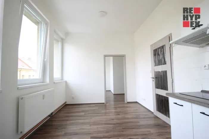 Pronájem bytu 2+kk, Mimoň - Mimoň V, Nádražní, 34 m2
