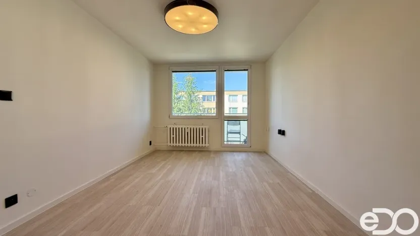Pronájem bytu 2+kk, Praha, K Vystrkovu, 50 m2