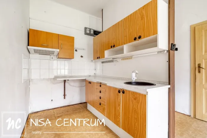 Prodej rodinného domu, Benešov u Semil, 220 m2