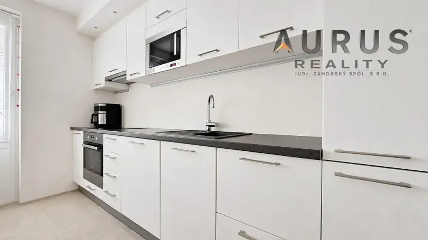 Prodej bytu 3+kk, Praha - Břevnov, Bělohorská, 73 m2