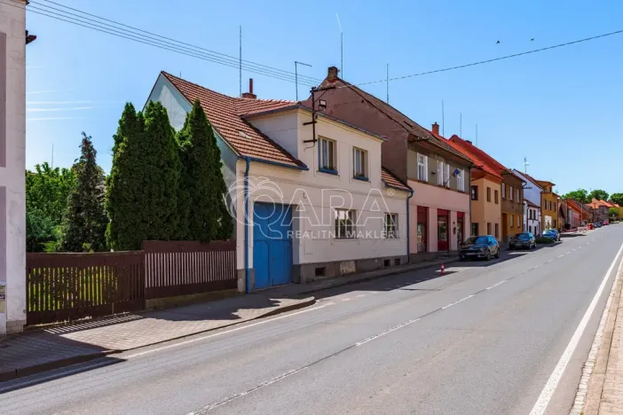 Prodej rodinného domu, Kožlany, Pražská, 135 m2