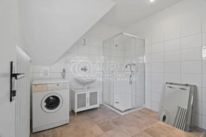 Pronájem bytu 2+kk, Praha - Prosek, Poleradská, 40 m2
