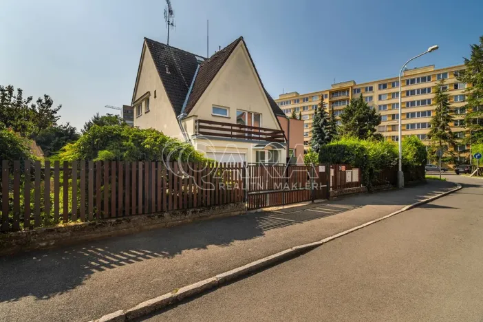 Pronájem bytu 2+kk, Praha - Prosek, Poleradská, 40 m2