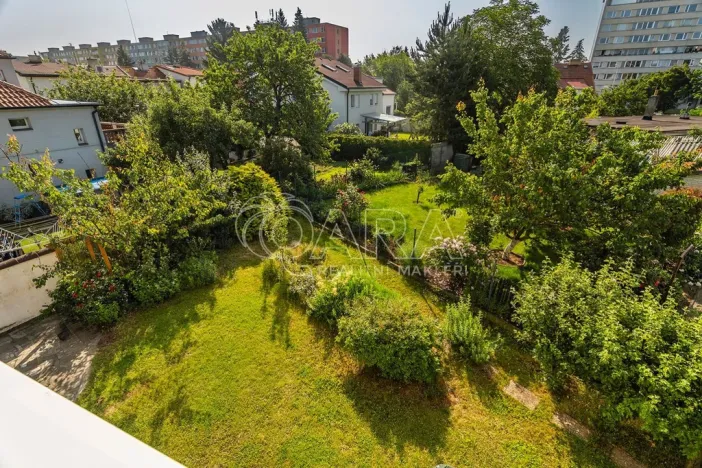 Pronájem bytu 2+kk, Praha - Prosek, Poleradská, 40 m2