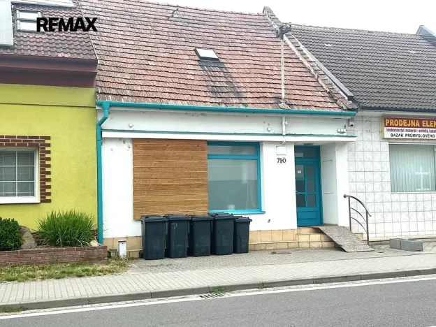 Prodej ubytování, Bzenec, Vracovská, 132 m2