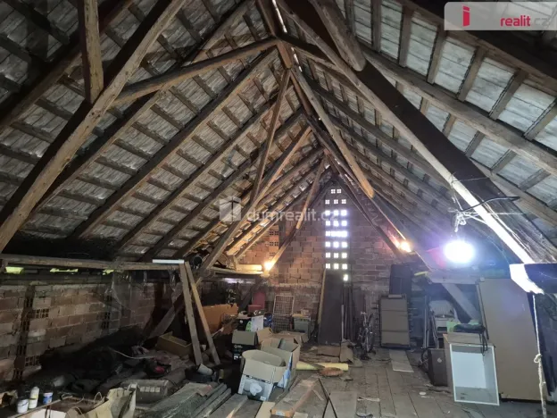 Prodej rodinného domu, Střezimíř, 110 m2