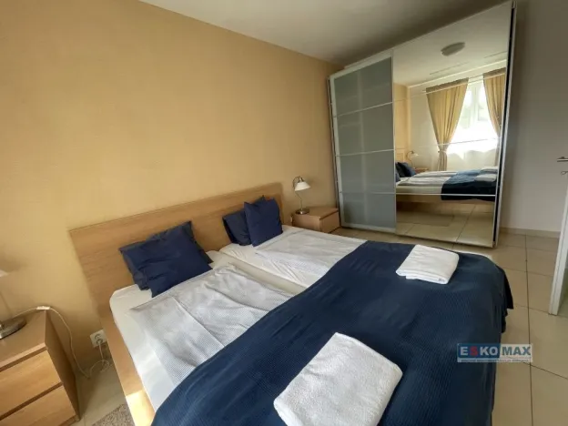Prodej bytu 3+kk, Hlohovec, K zámečku, 79 m2