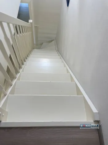 Prodej bytu 3+kk, Hlohovec, K zámečku, 79 m2