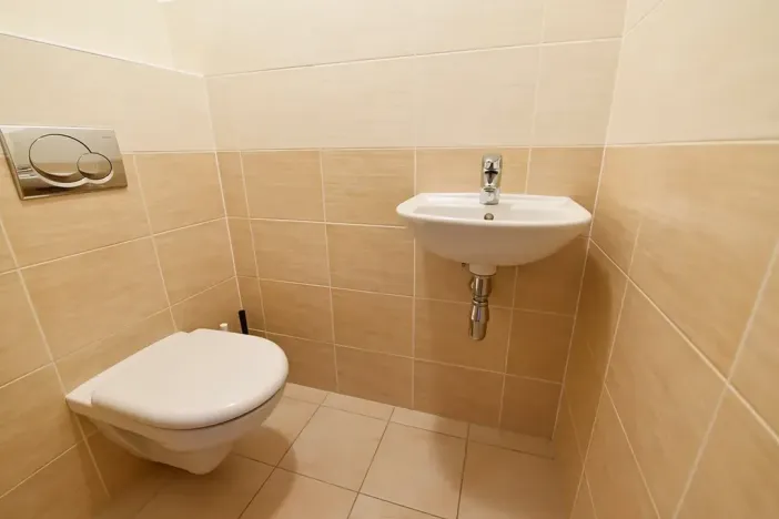 Prodej bytu 3+kk, Praha - Hostivař, náměstí Přátelství, 65 m2