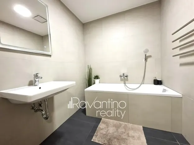 Pronájem bytu 2+kk, Brno, Metodějova, 73 m2