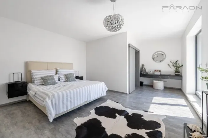 Prodej bytu 4+kk, Praha - Pitkovice, V Pitkovičkách, 100 m2