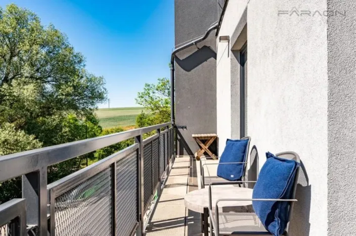Prodej bytu 4+kk, Praha - Pitkovice, V Pitkovičkách, 100 m2