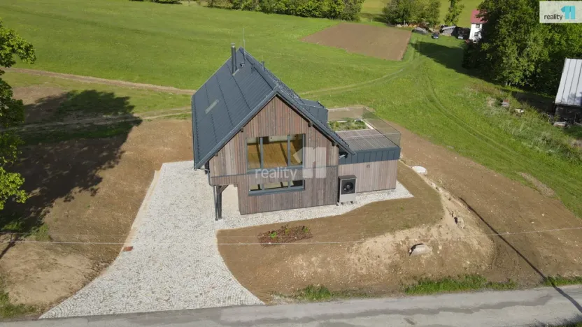 Prodej rodinného domu, Jestřabí v Krkonoších - Křížlice, 200 m2