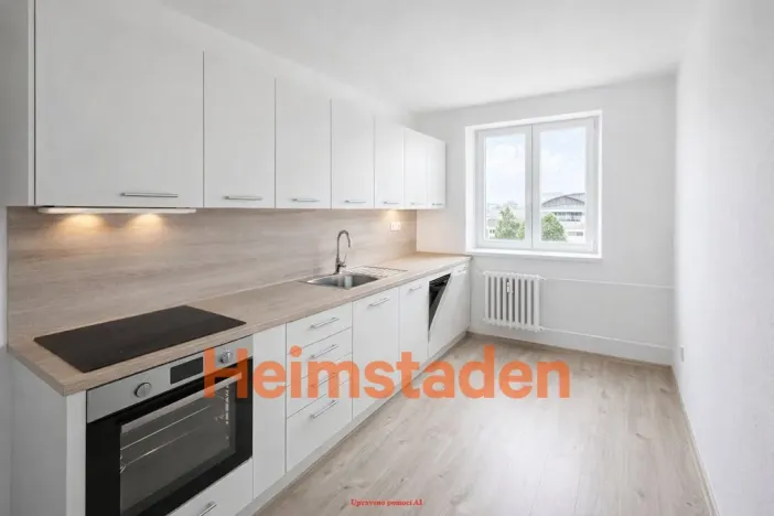 Pronájem bytu 2+1, Ostrava - Poruba, Hlavní třída, 78 m2