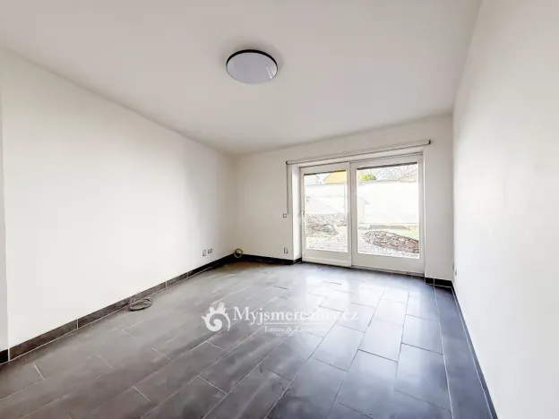 Prodej bytu 4+kk, Znojmo, U Brány, 95 m2