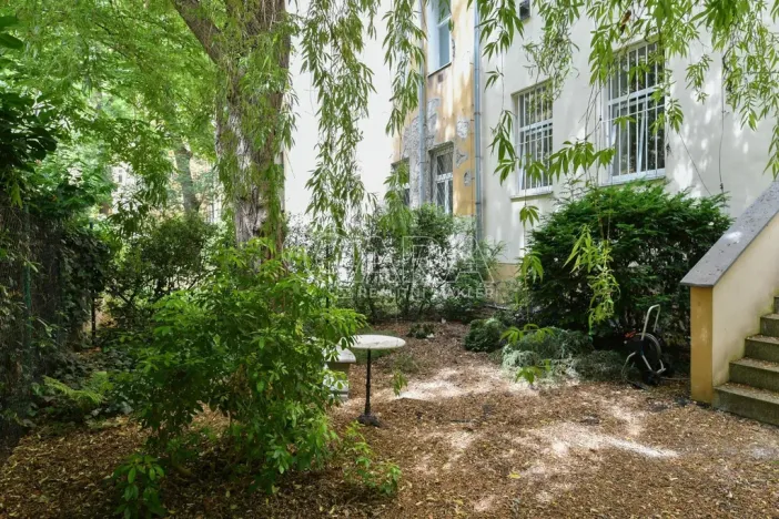 Pronájem bytu 1+kk, Praha - Smíchov, Lidická, 33 m2