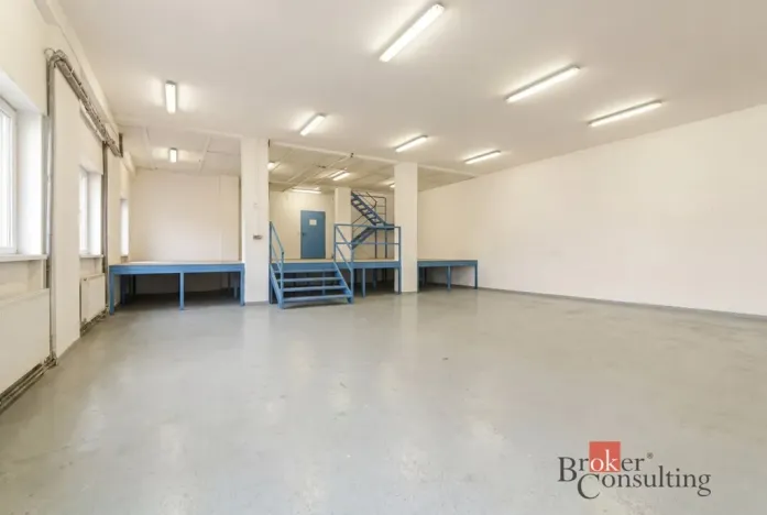 Prodej skladu, Ostrava - Moravská Ostrava, Válcovní, 601 m2