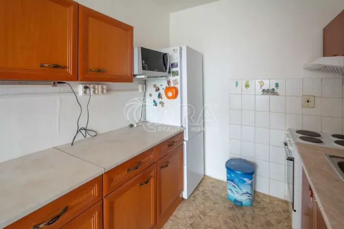 Pronájem bytu 2+kk, Neratovice, Dr. E. Beneše, 40 m2