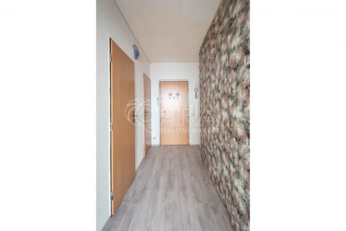 Pronájem bytu 2+kk, Neratovice, Dr. E. Beneše, 40 m2