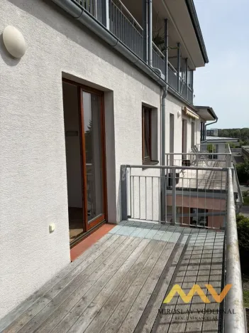 Pronájem bytu 1+kk, Hradec Králové - Nový Hradec Králové, Mrštíkova, 32 m2
