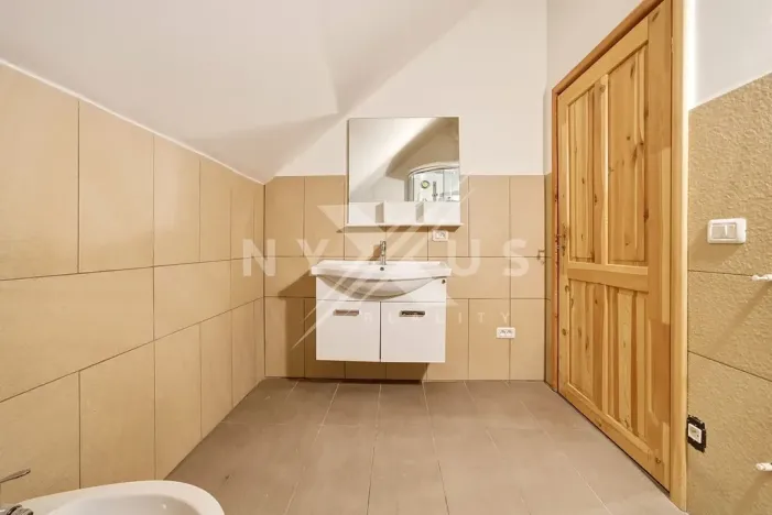 Prodej rodinného domu, Černolice, Ke dvoru, 375 m2