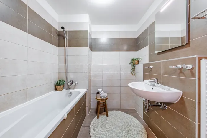 Prodej bytu 3+kk, Hostivice, Ječná, 77 m2