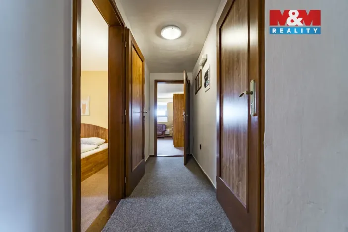 Prodej ubytování, Černá Voda, 661 m2