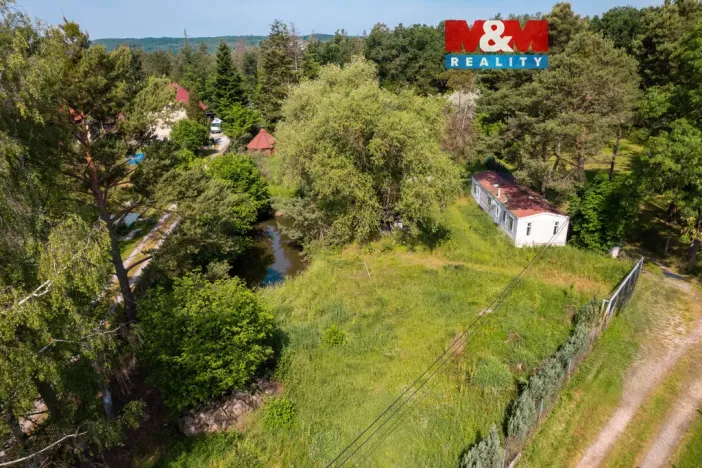 Prodej pozemku pro bydlení, Líšnice, Varadov, 1945 m2