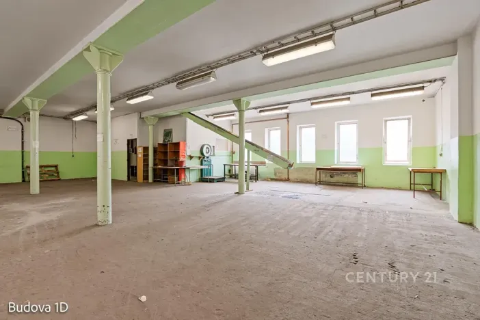 Pronájem skladu, Děčín, Rudolfova, 225 m2