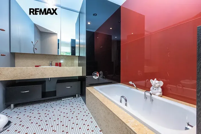 Pronájem bytu 2+kk, Praha - Smíchov, Na Hřebenkách, 106 m2