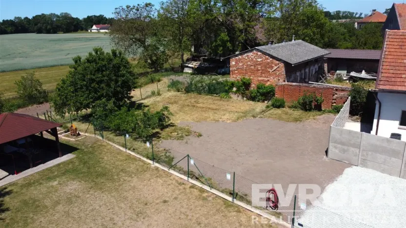 Prodej pozemku pro bydlení, Dříteč, 457 m2