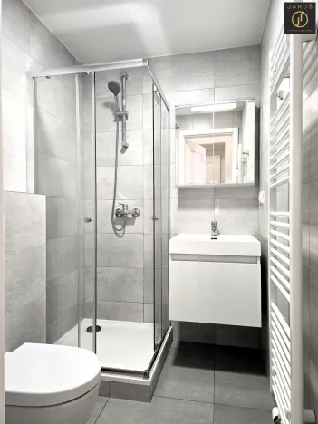 Pronájem bytu 1+kk, Praha - Smíchov, Svornosti, 18 m2