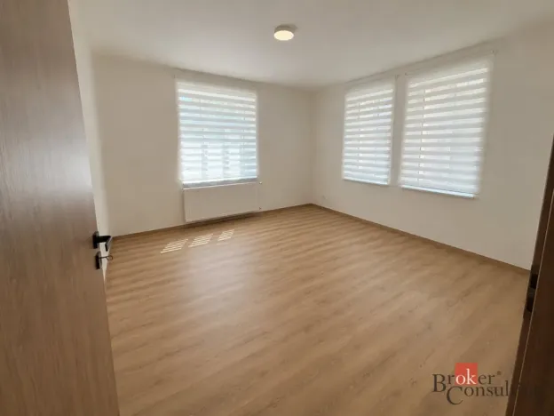Pronájem bytu 4+kk, Opava - Předměstí, Na Nábřeží, 88 m2